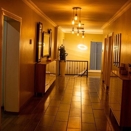 Henry George Guest House Pretoria Bagian luar foto