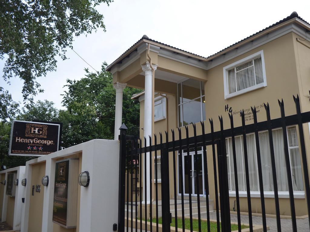Henry George Guest House Pretoria Bagian luar foto